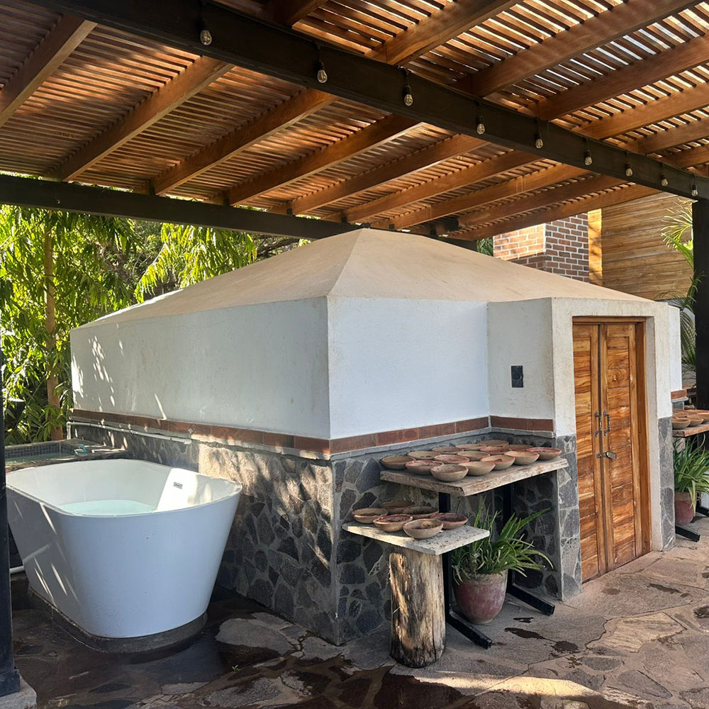 Explore – Coco Loco Eco-Resort